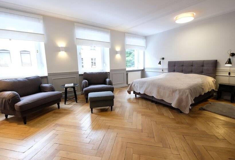 Boutique Charme Apartments 14