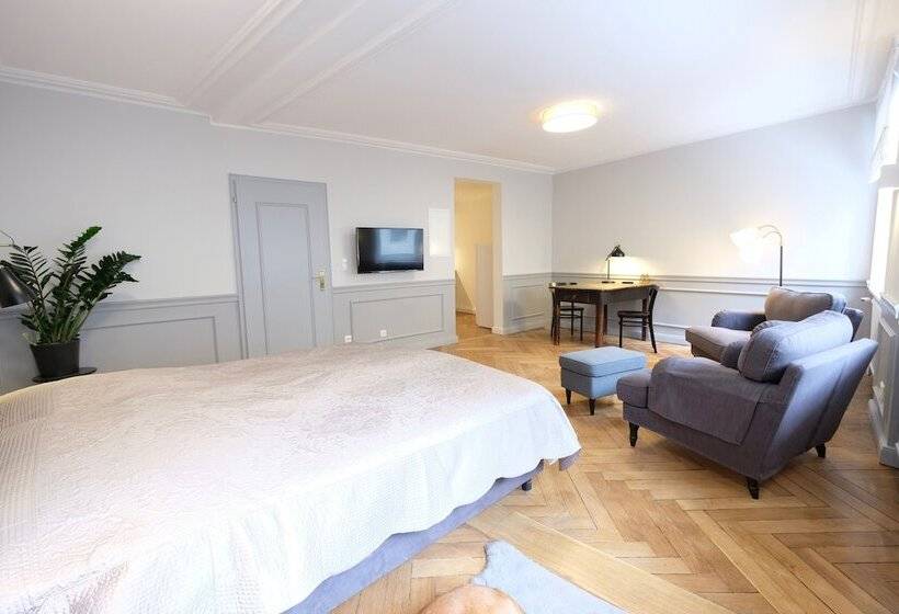 Boutique Charme Apartments 14