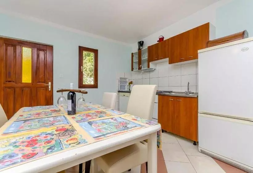 House Perida