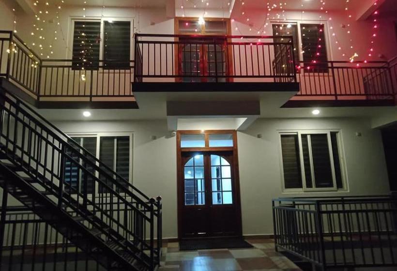 בית מלון כפרי Dream Castle