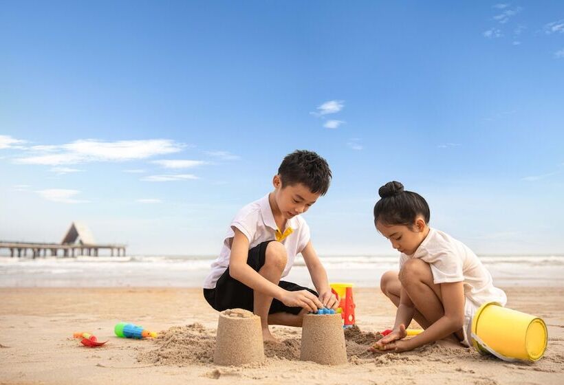 Otel Four Points By Sheraton Wuchuan, Loong Bay