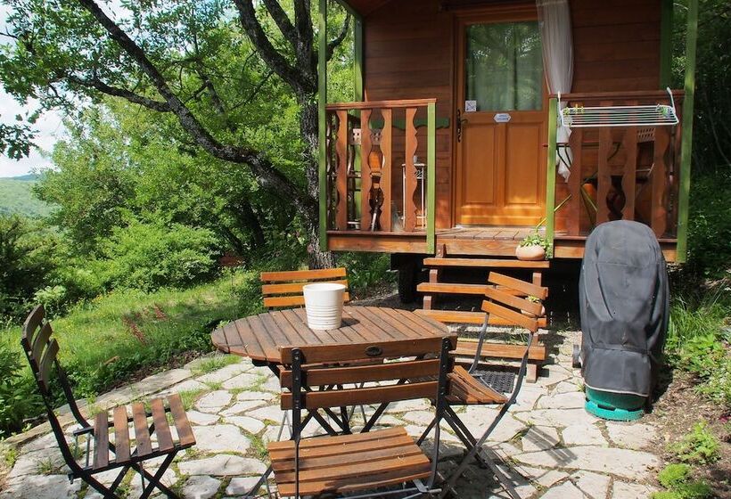 فندق La Roulotte De Cabrières