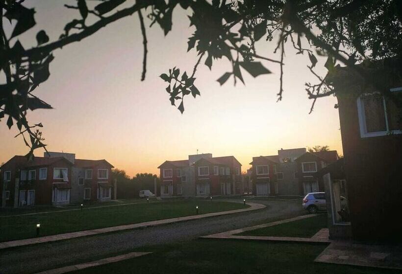 Отель Melisse Cabañas & Confort