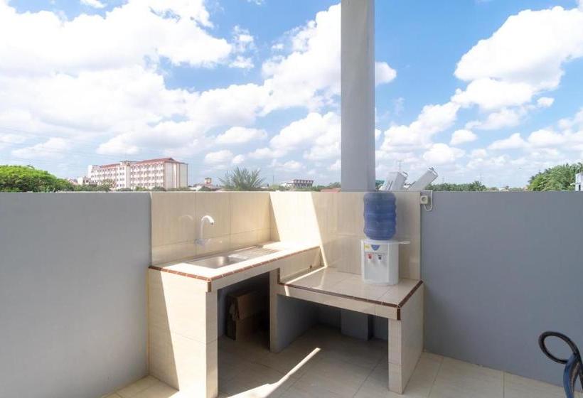 هتل Oyo Life 3079 Cahaya Kost