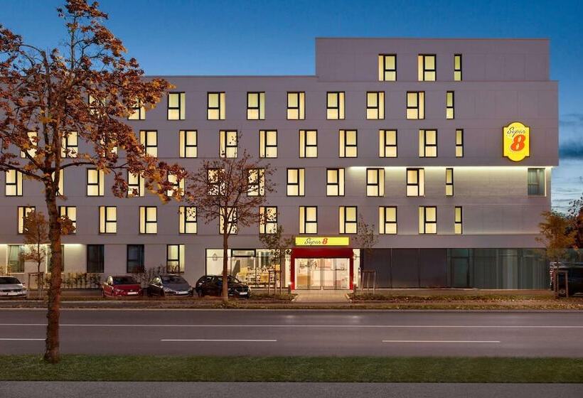 Hotel Super 8 By Wyndham Augsburg