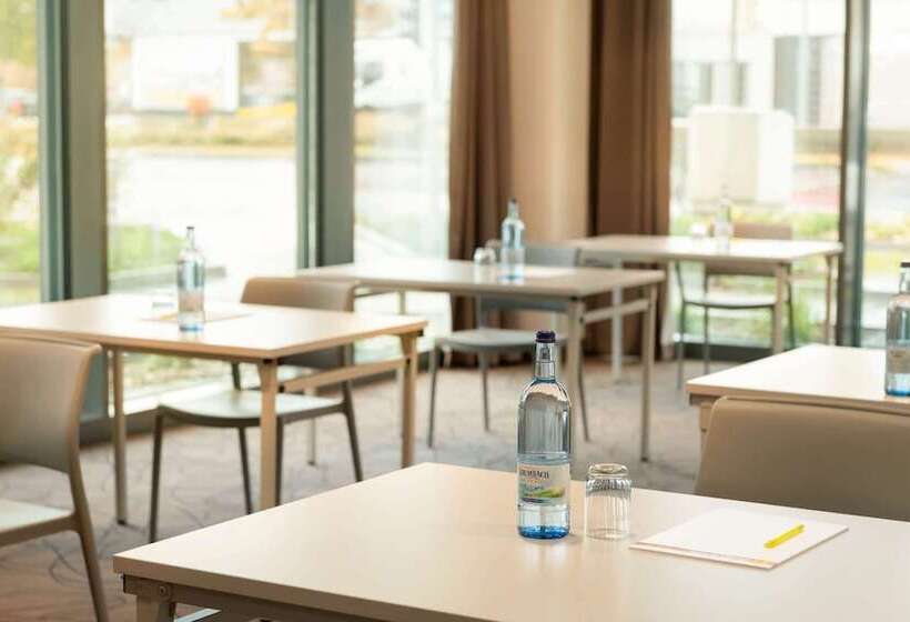 Hotel Super 8 By Wyndham Augsburg