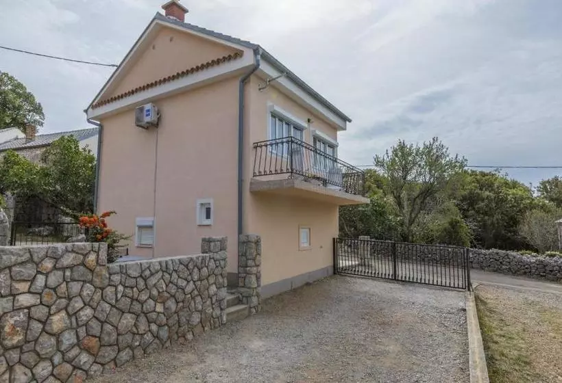 House Elwira