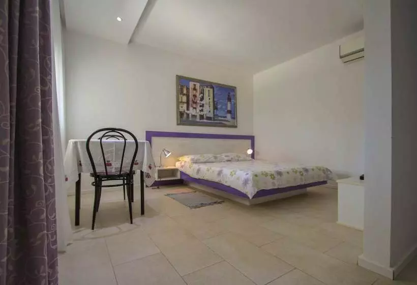 Apartments Karmen Maria