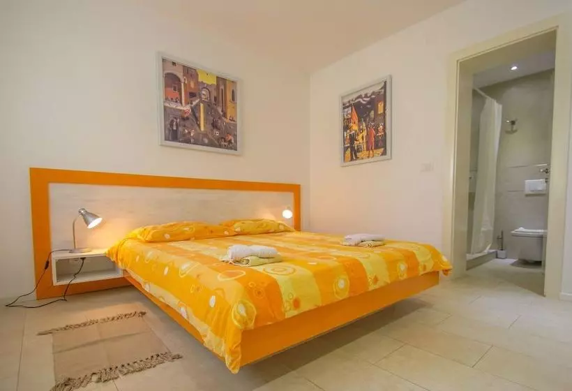Apartments Karmen Maria