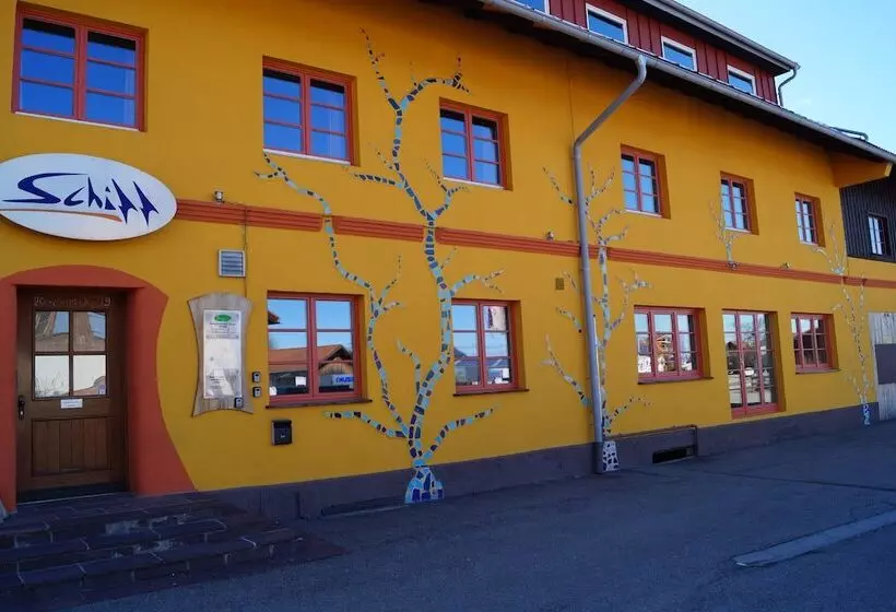 Schiff Bihlerdorf   Hostel