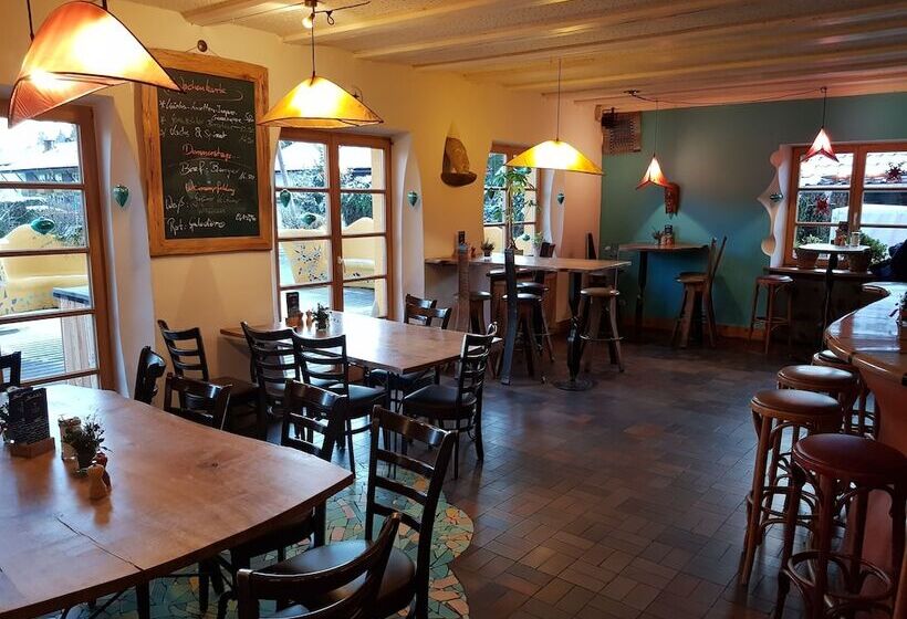 Schiff Bihlerdorf   Hostel