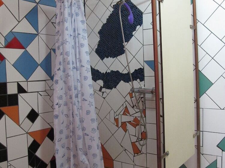 Schiff Bihlerdorf   Hostel