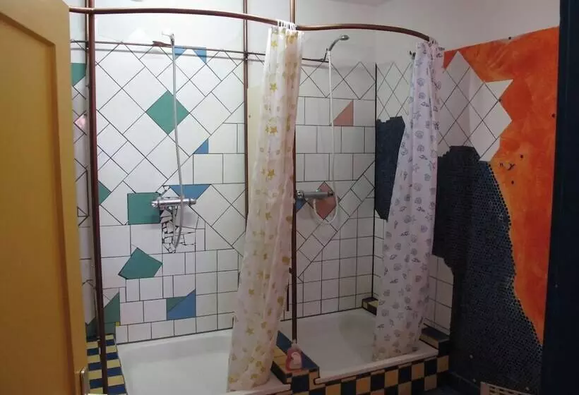 Schiff Bihlerdorf   Hostel