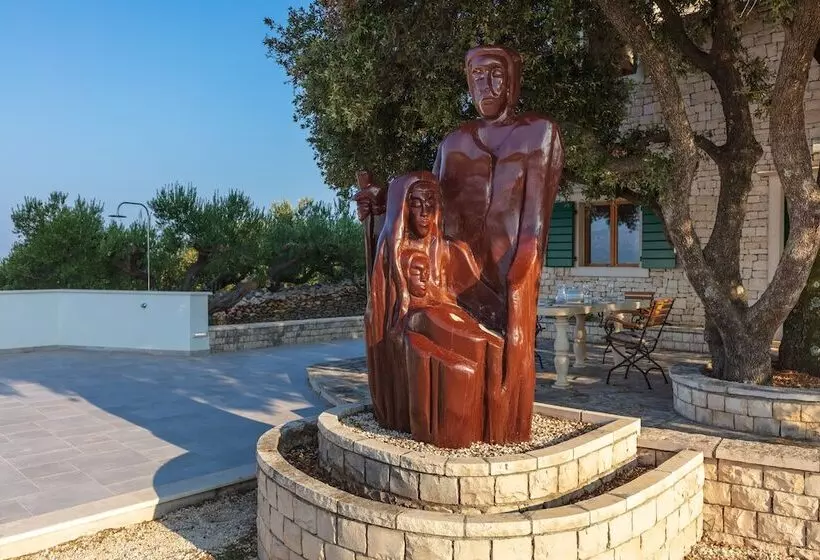 Villa Dubrava Tranquil Retreat Nestled In An Olive Grove For Serene Escapes