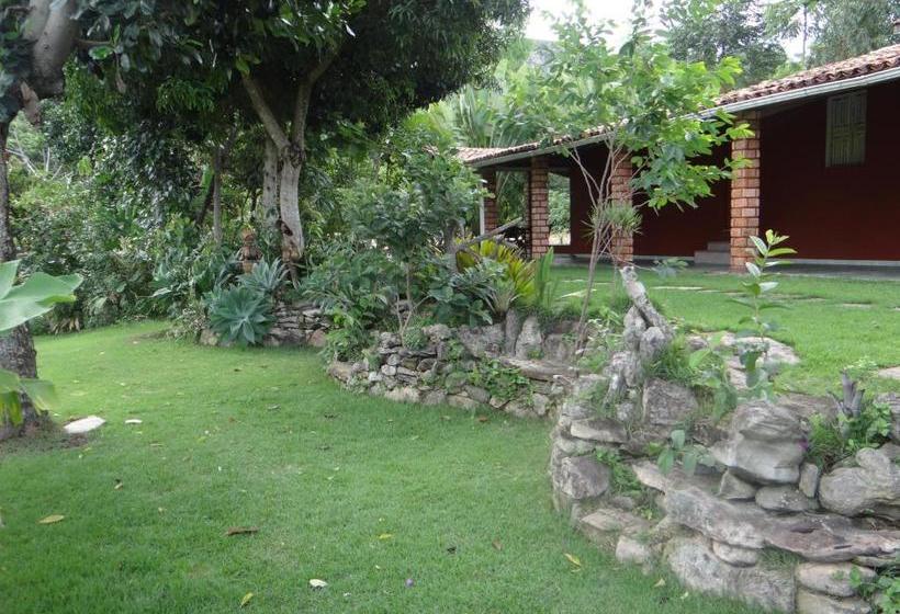 הוסטל Pousada Raposa