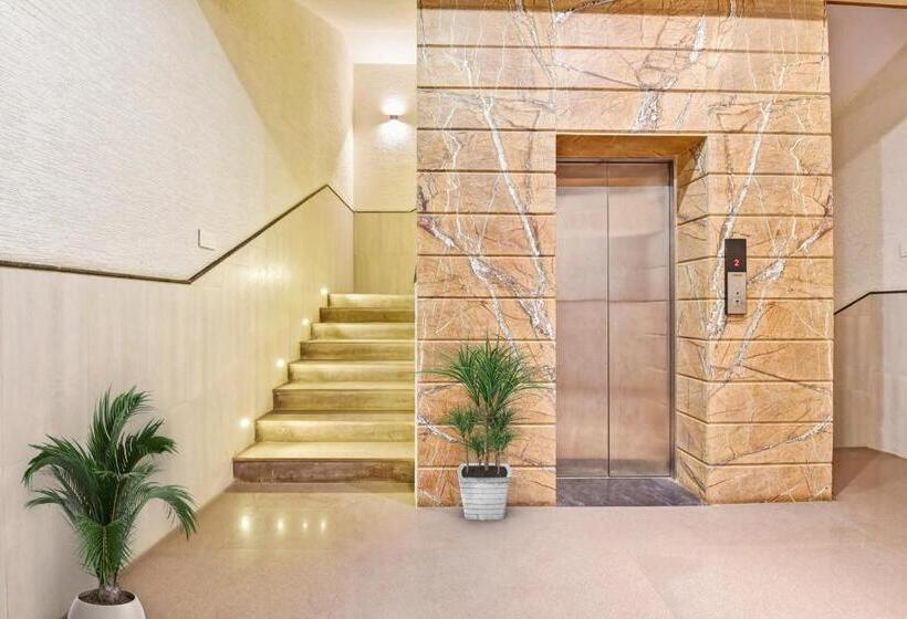 هتل Shakun Palace