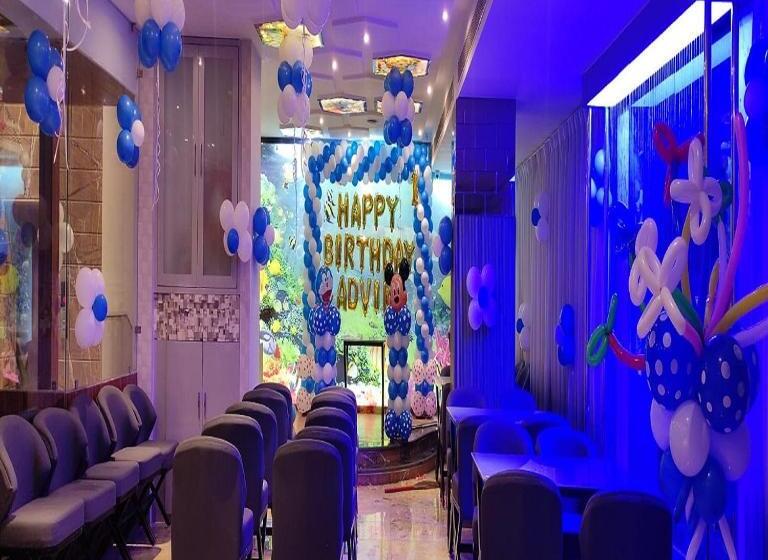 هتل Shakun Palace