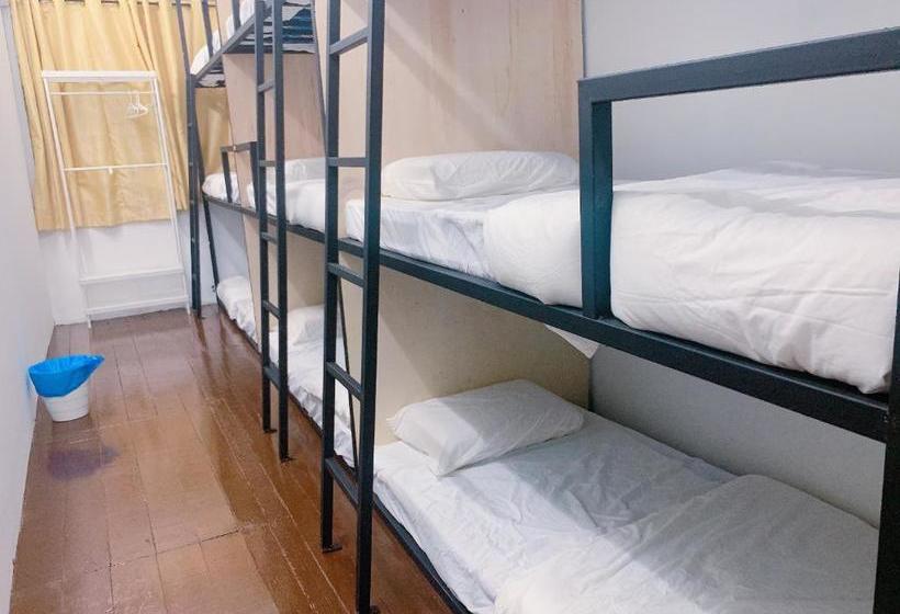 Rabbit Breaks Penang  Hostel