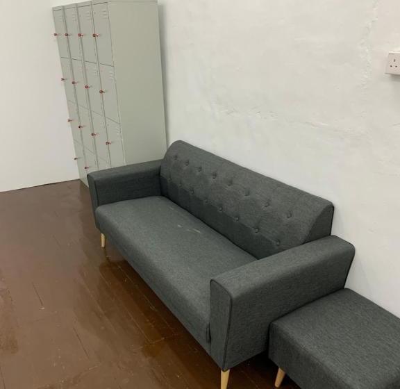 Rabbit Breaks Penang  Hostel