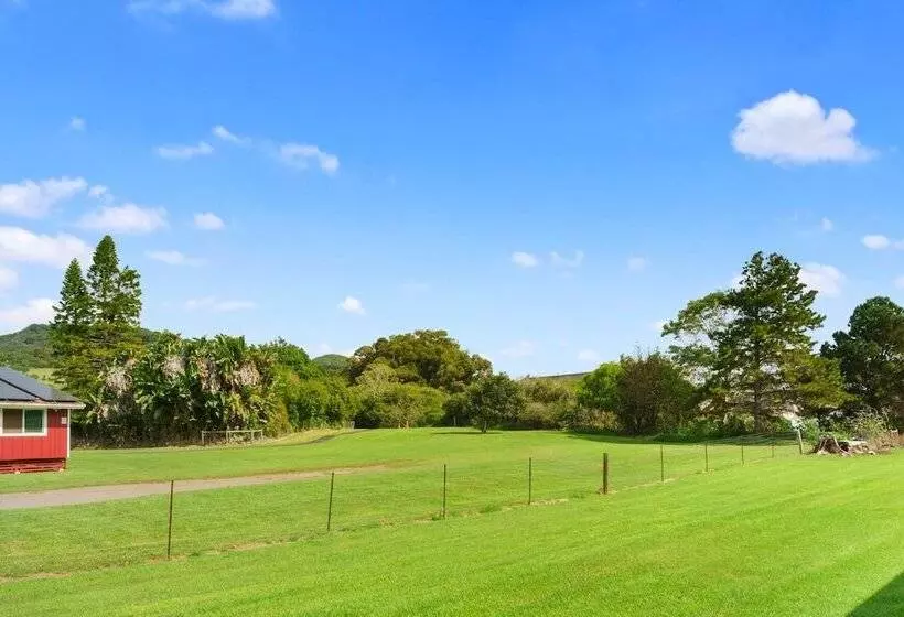 هتل Castle Waimea Country Lodge