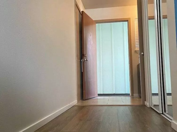 هتل Castle Waimea Country Lodge