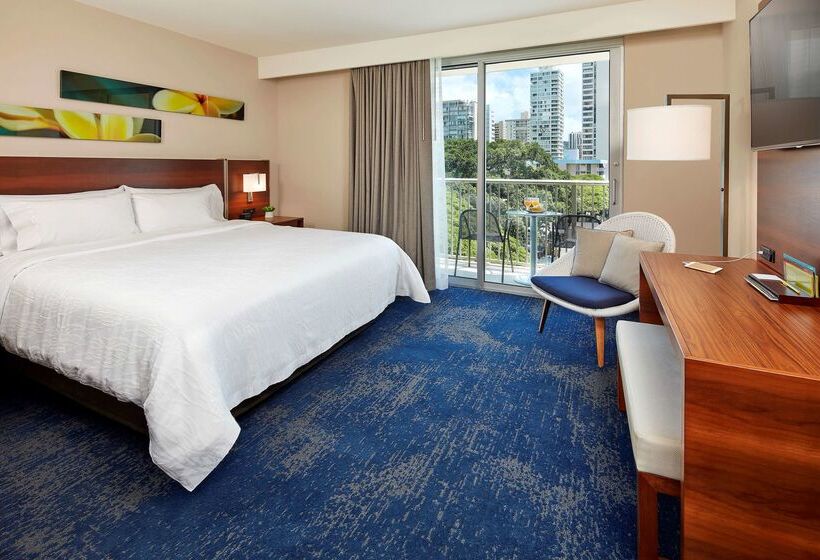 فندق Hilton Garden Inn Waikiki Beach