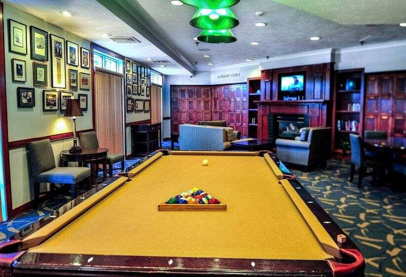 فندق Hilton Vacation Club Varsity Club South Bend, In