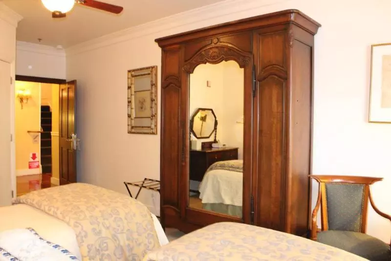 酒店 Washington Square Inn