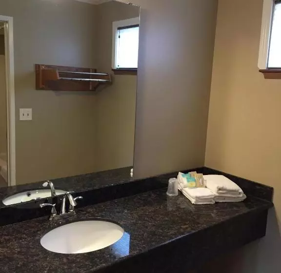 בית מלון כפרי Welcome Everett Inn