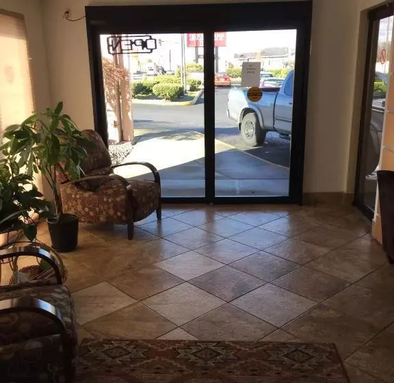 בית מלון כפרי Welcome Everett Inn