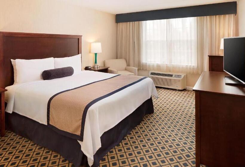 호텔 Westford Regency Inn & Conference Center