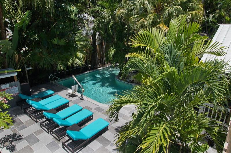 فندق Westwinds Inn