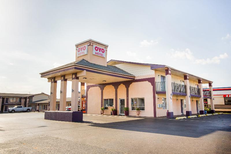 فندق على الطريق OYO Hotel Texarkana North Heights AR Hwy I-30