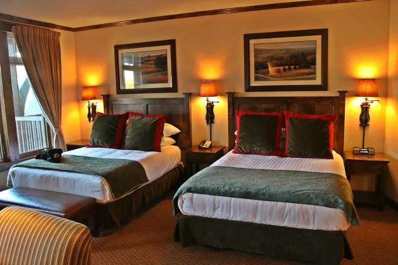 Курорт Lodge At Whitefish Lake