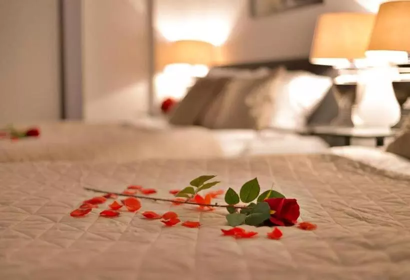 تختخواب و صبحانه Wellness Suite Zeist