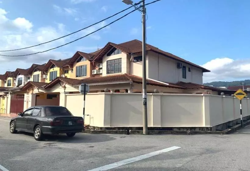 هتل Rivermoon Kuantan