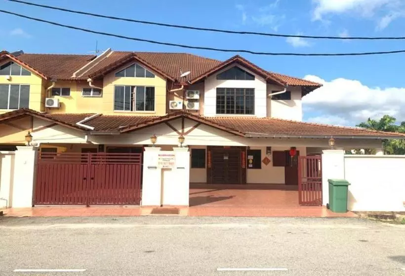 هتل Rivermoon Kuantan