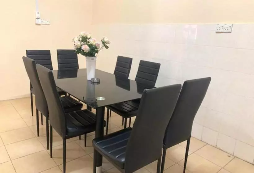 هتل Rivermoon Kuantan