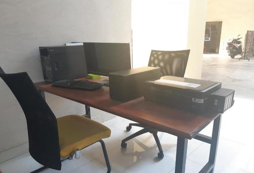 בית מלון כפרי Oyo 3056  Cahaya