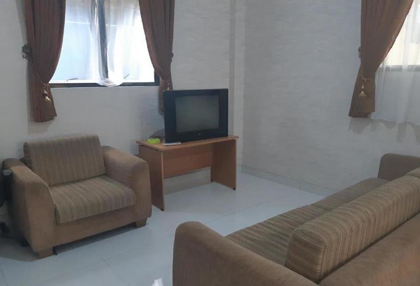 בית מלון כפרי Oyo 3056  Cahaya