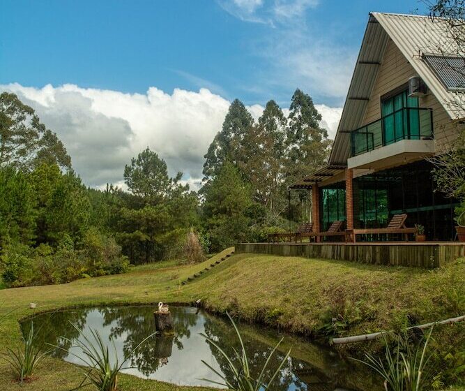 호텔 Chakras Pousada