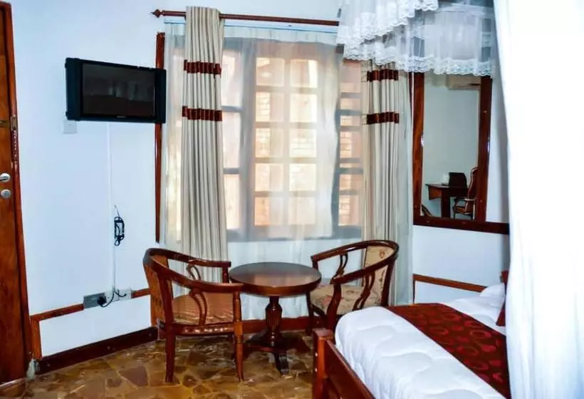 هتل Signature Bomas B&b