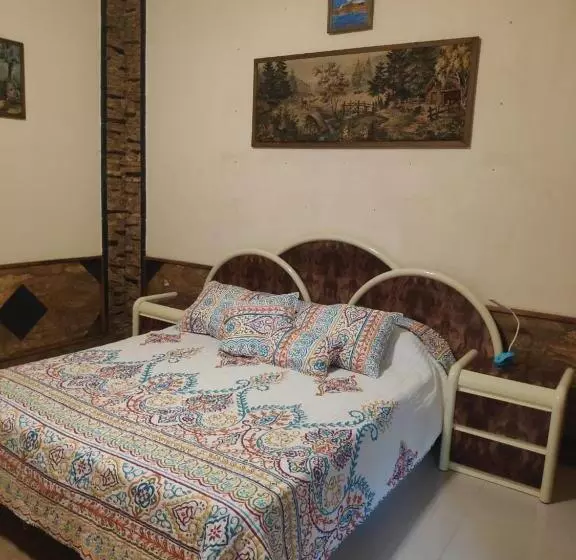 Majatalo Casa D'vilero En Temperley