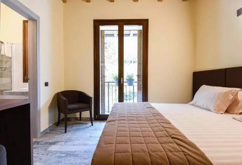 ホテル Agriturismo Ippolita Lucchetti