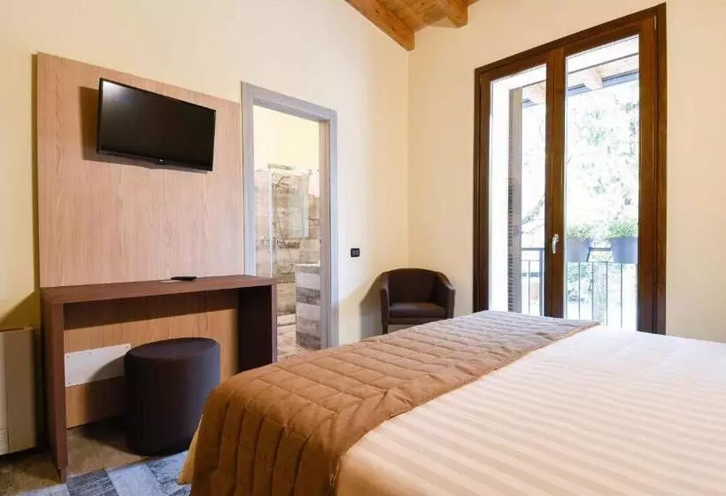 ホテル Agriturismo Ippolita Lucchetti