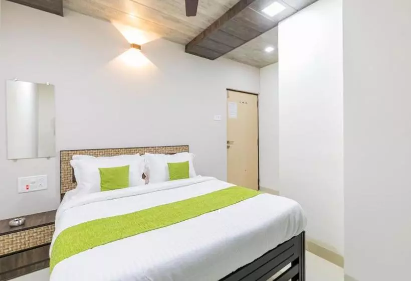 Hotelli Saras Residency