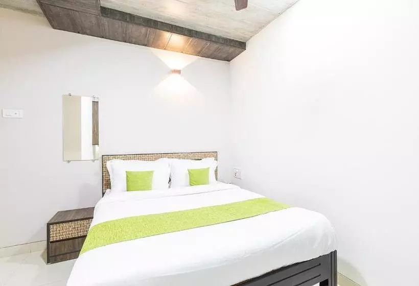 Hotelli Saras Residency