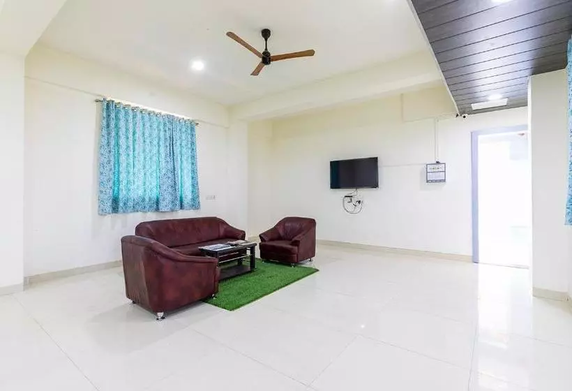 Hotelli Saras Residency