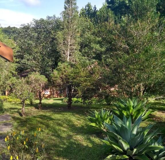 بنسيون Refúgio Dos Pássaros