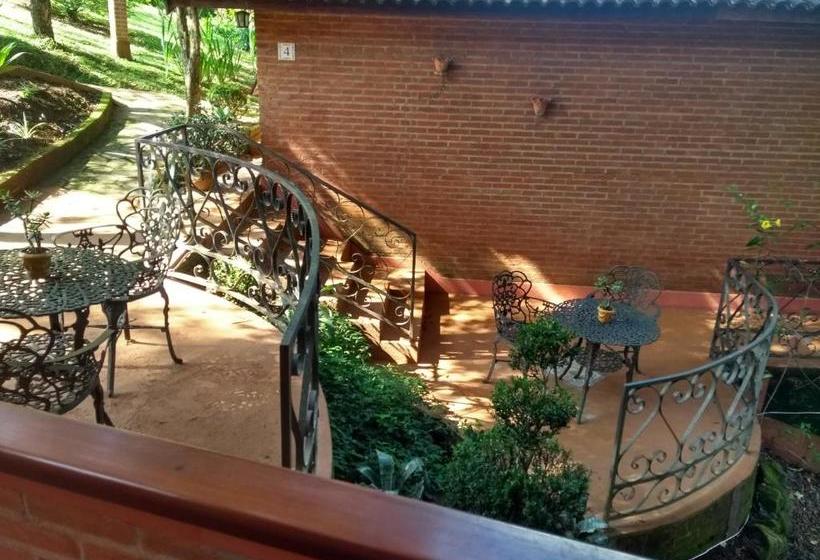 بنسيون Refúgio Dos Pássaros